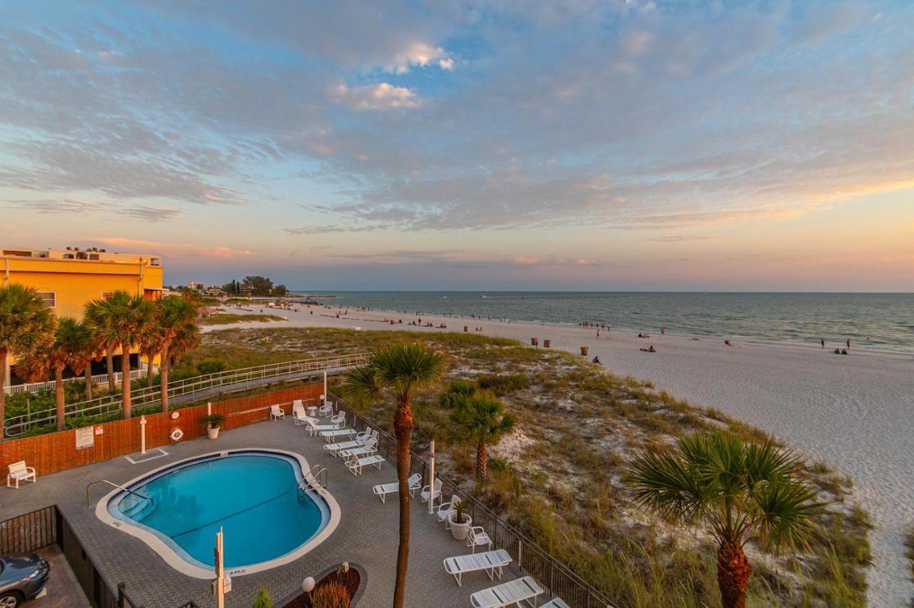 Beachfront Madeira Norte St. Pete Beach Exteriér fotografie